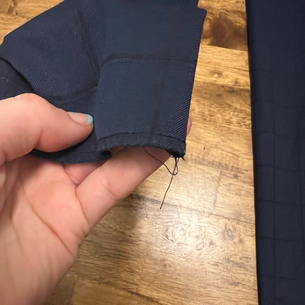 Navy Blue and Black Plaid John Varvatos USA Bedford Dress Pants in Size 42 - Picture 4 of 5